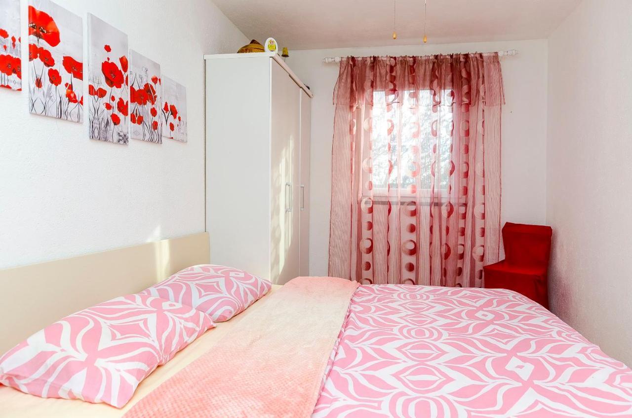 Apartment Branislava Рогозница Экстерьер фото