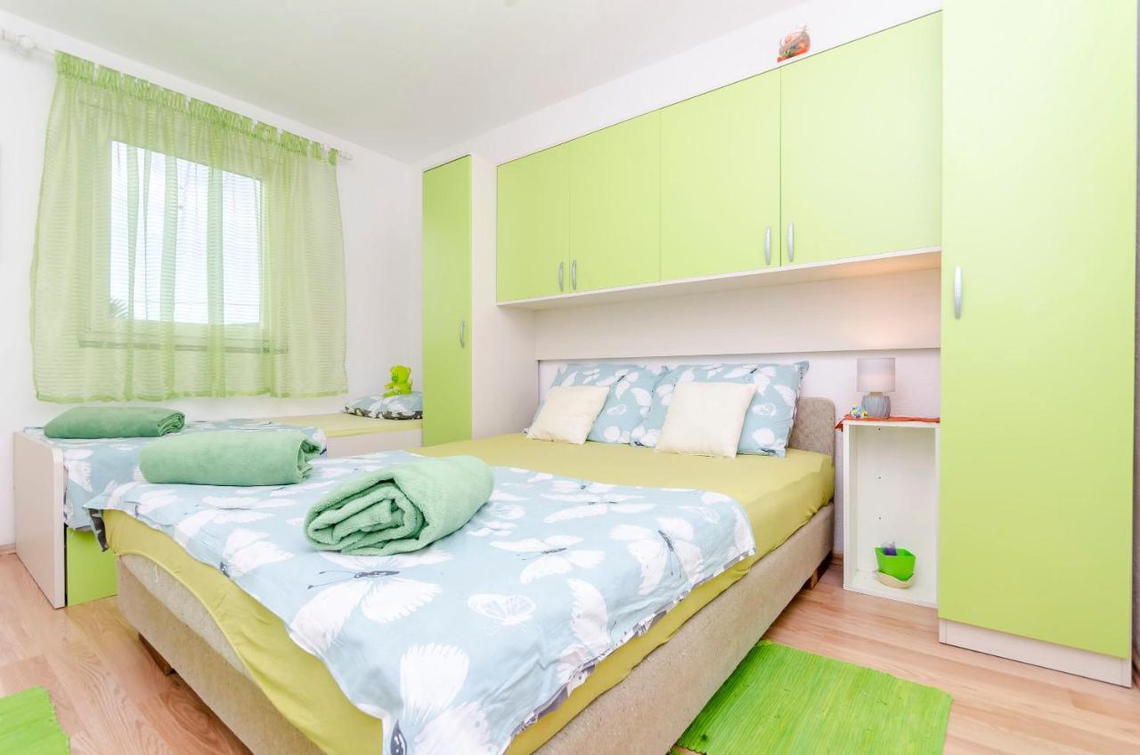 Apartment Branislava Рогозница Экстерьер фото